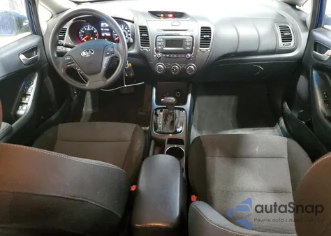 2018 Kia Forte Lx z USA, uszkodzony, nr VIN 3KPFK4A75JE193553